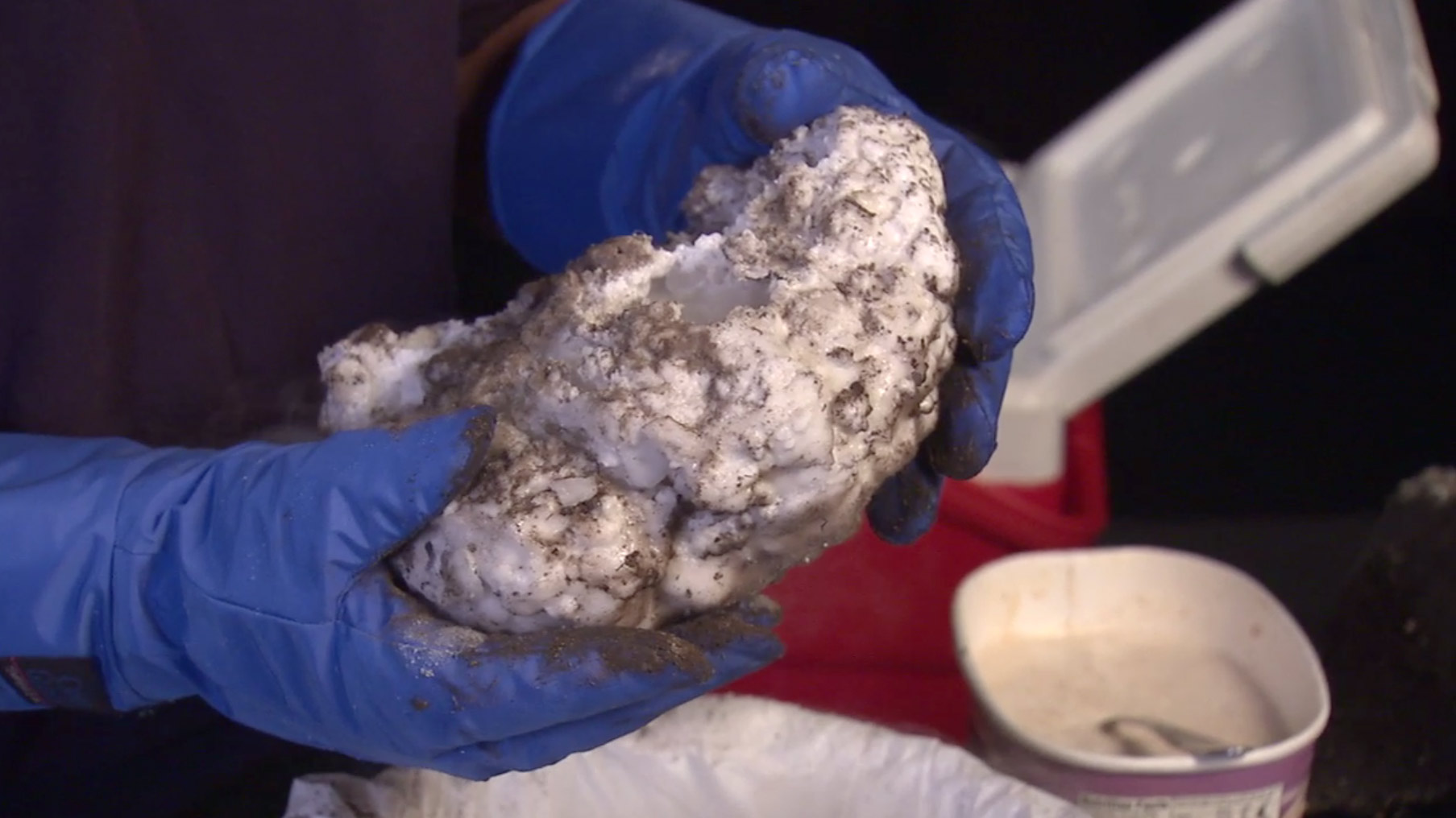 Create a Comet With Dry Ice