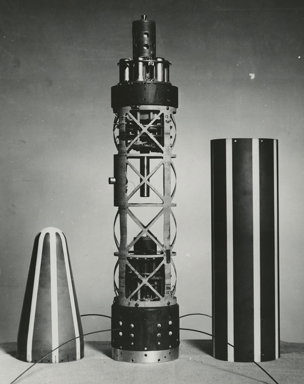 scientific instruments mounted inside Explorer 1