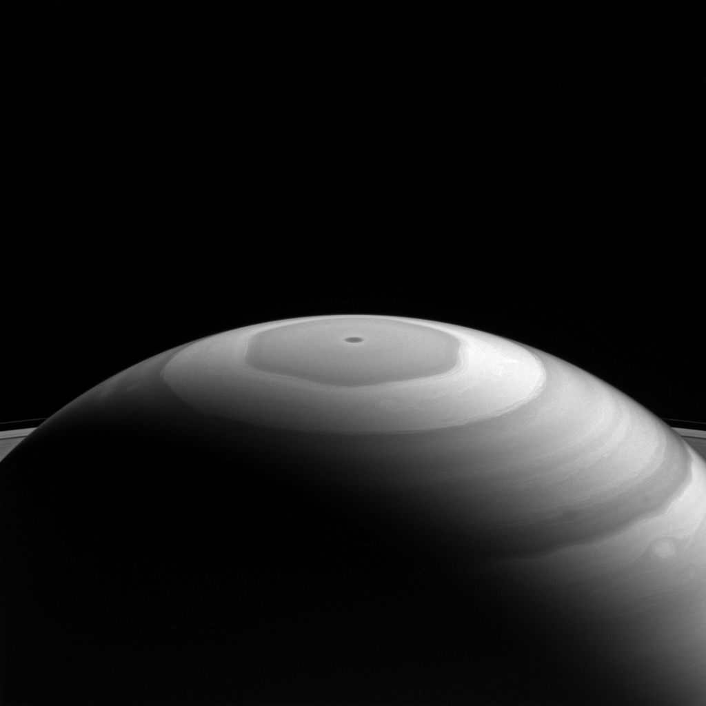 Saturns polar-hexagon og -hvirvel