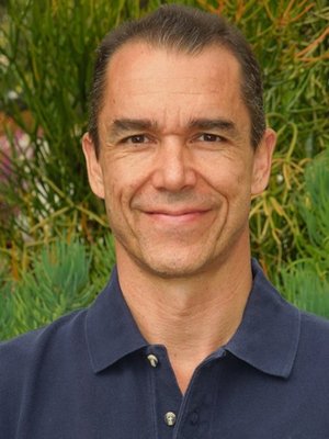 A profile photo of Frank Q Picha