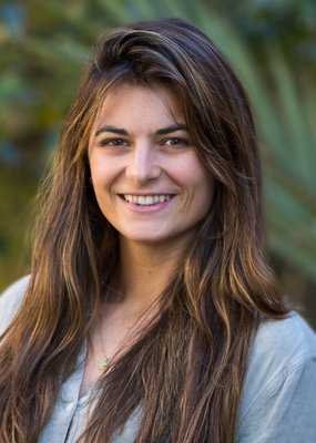 A profile photo of Zoe Amie Pierrat