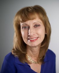 A profile photo of Rosaly M. Lopes