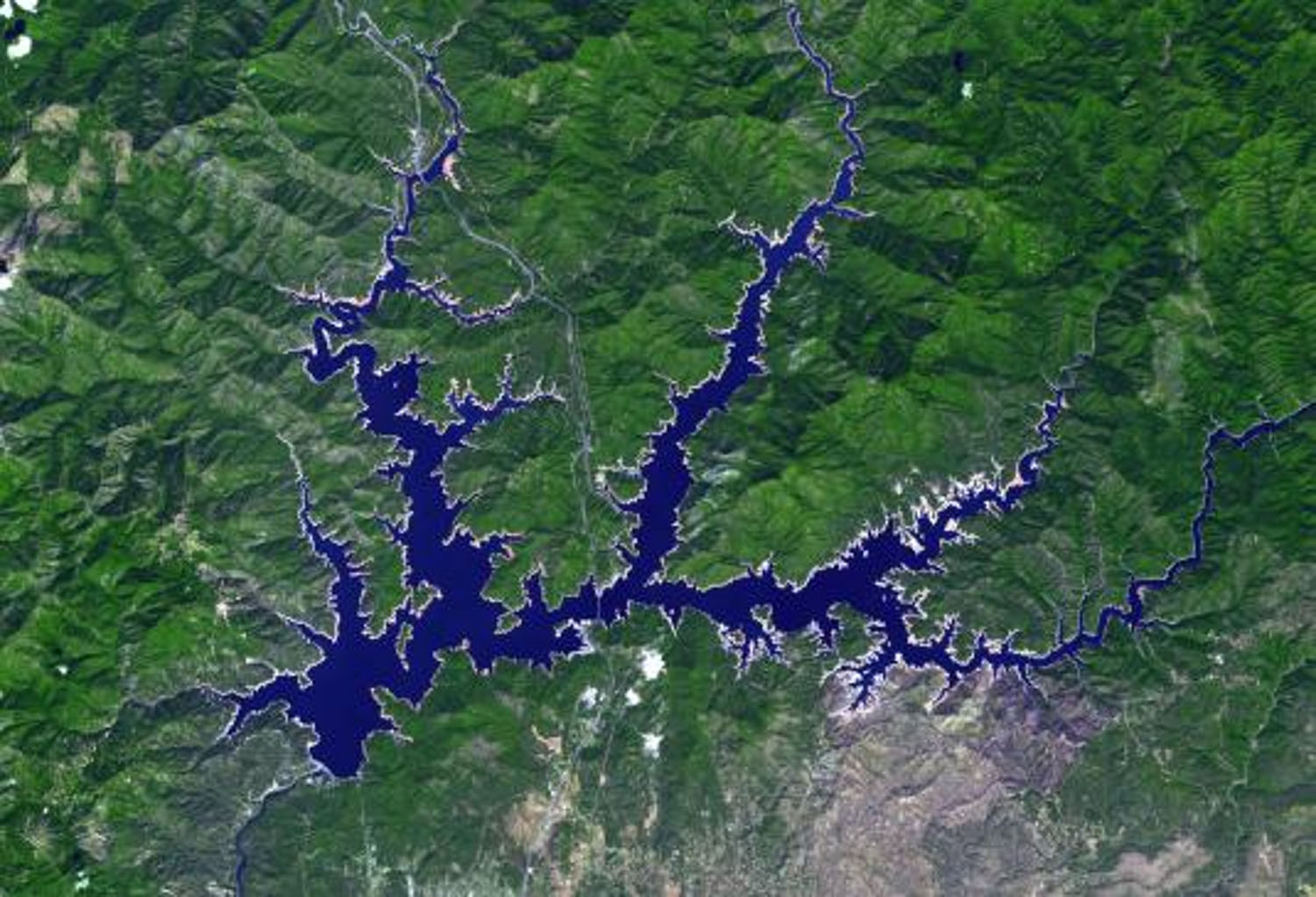 map of lake shasta Space Images Lake Shasta California