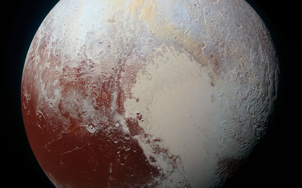 Space Images The Rich Color Variations Of Pluto